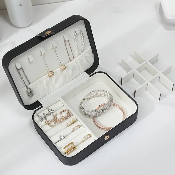 Jewelry Box For Necklaces, Earrings, And Rings - Picture 4 of 4